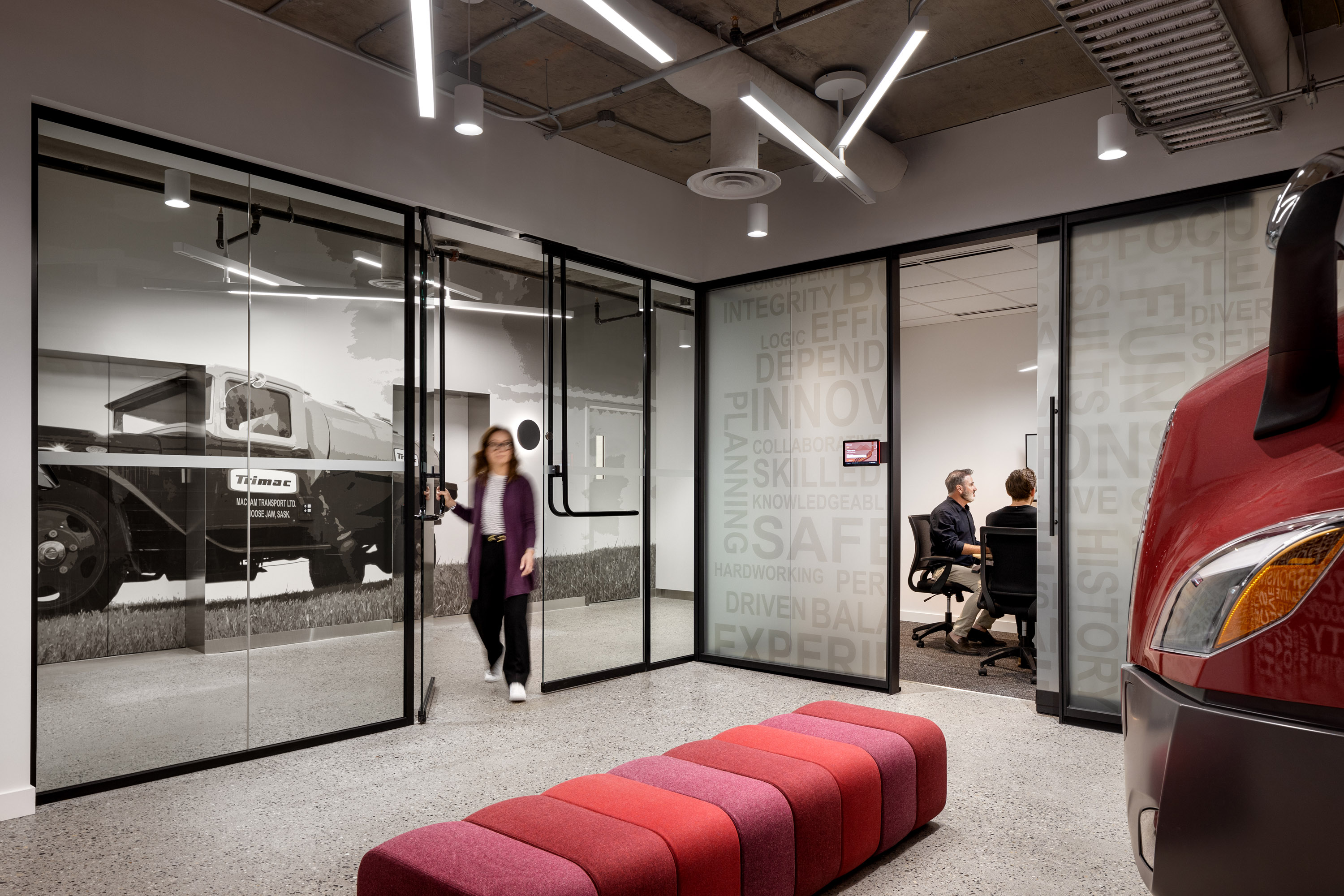 trimac-office-commercial-ointerior-photographer-eymeric-widling01